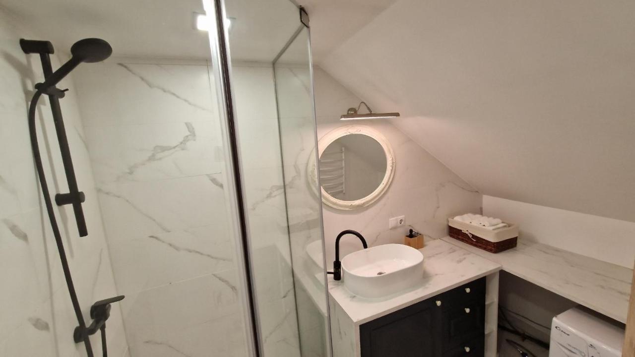 شقة Zema5 Old Town Loft فيلنيوس المظهر الخارجي الصورة